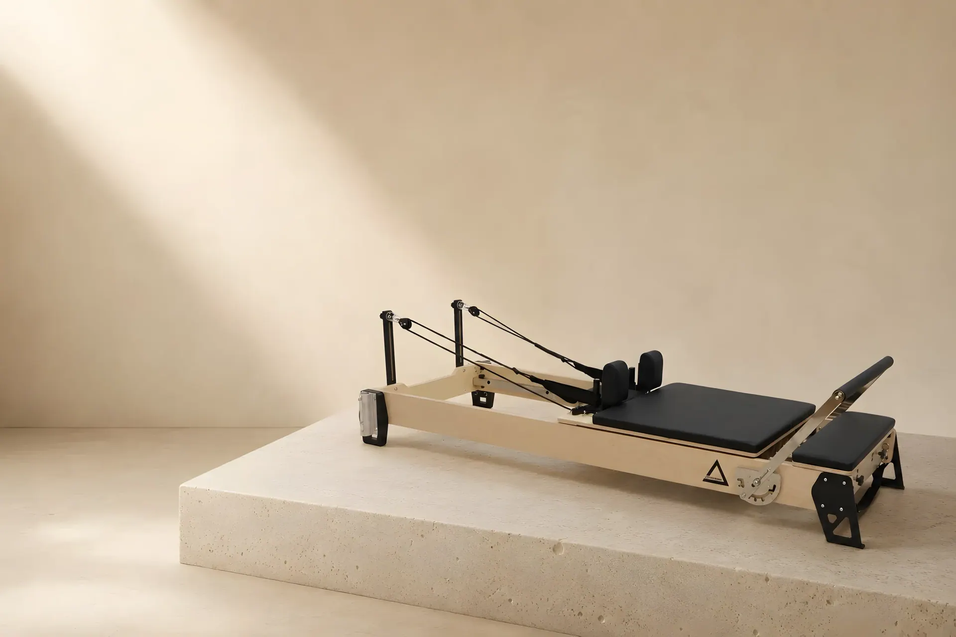 Reformer Studio NextPilates в предметной сцене